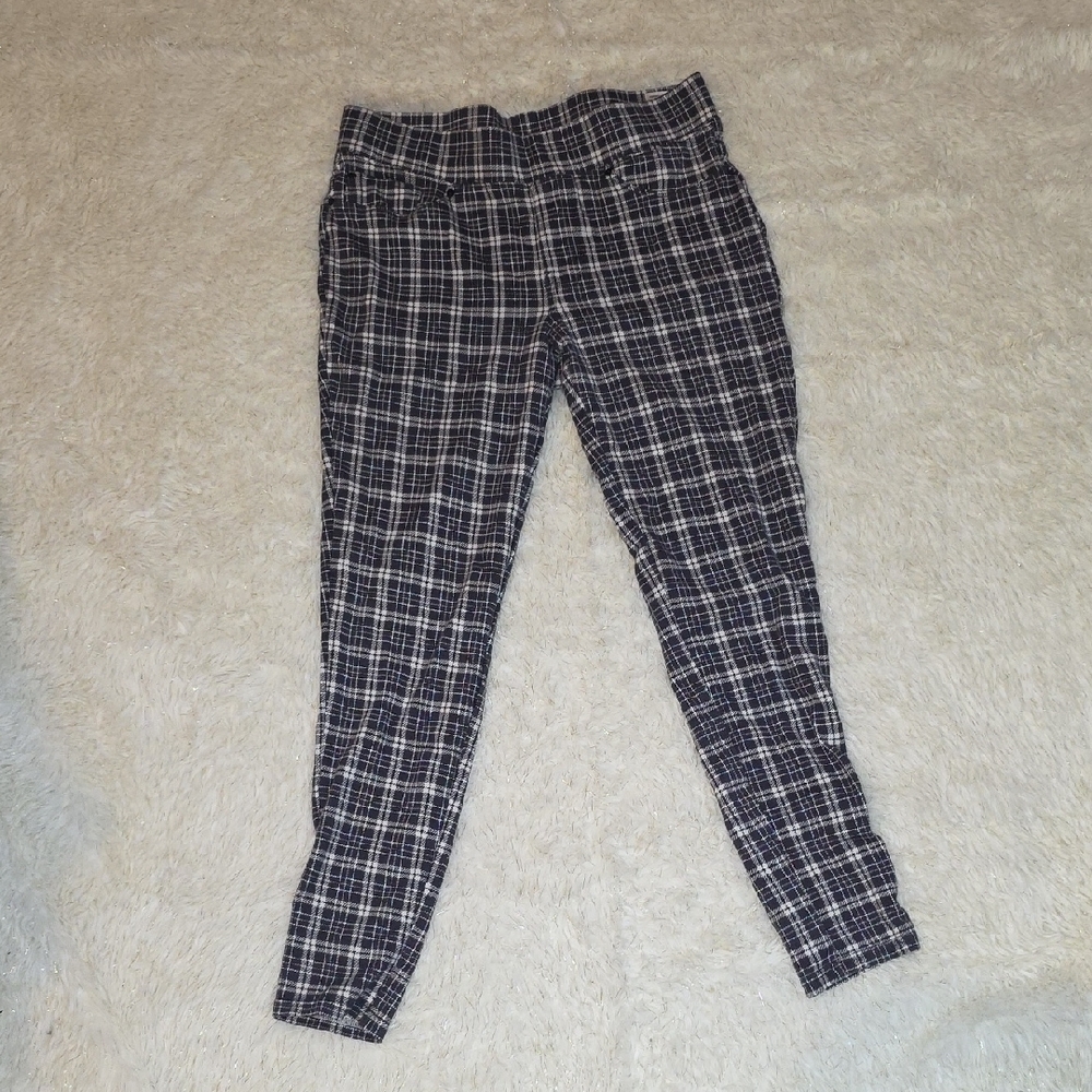 Seven7 Pull On Ponte Leggings | Dandy‎ Plaid Grey | Flawless Fit | Size M